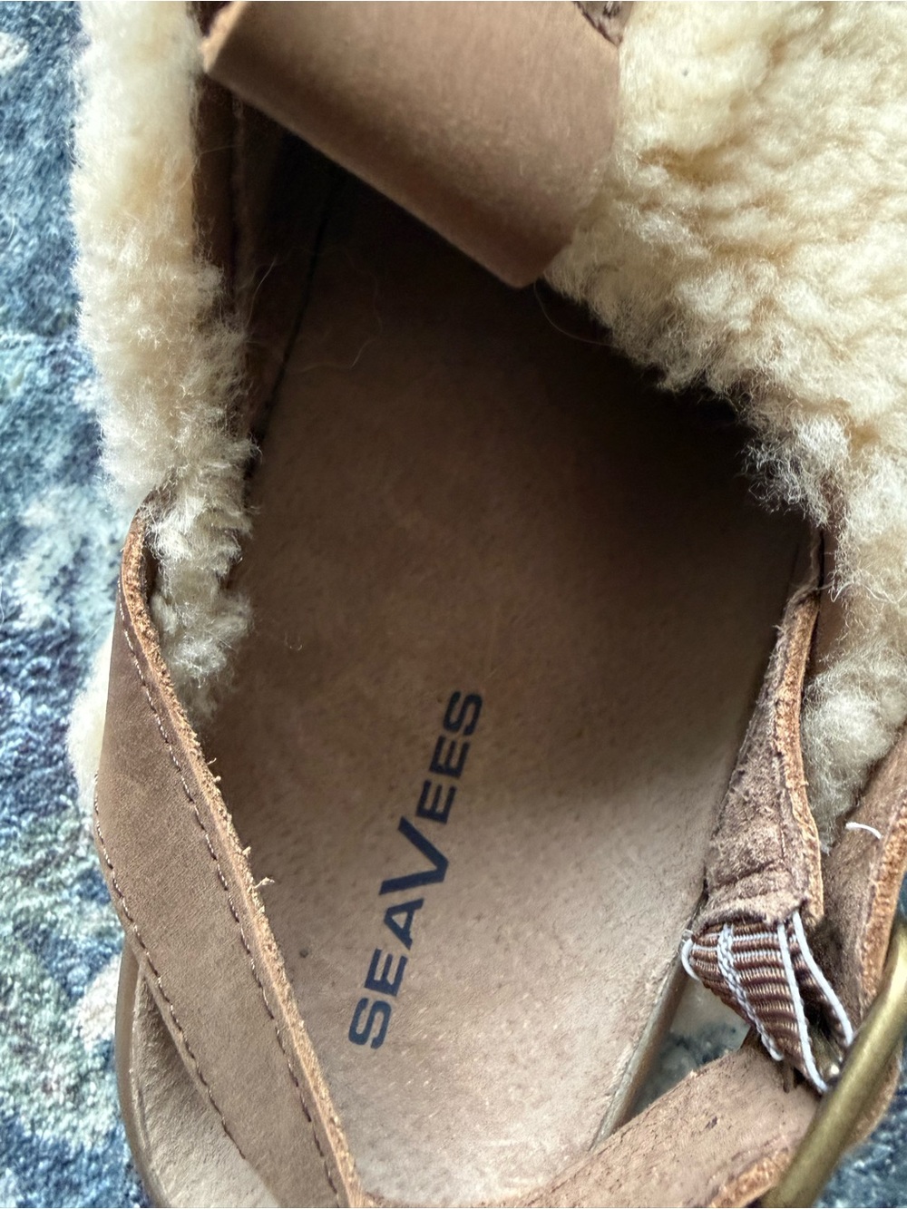 Like New SeaVees Women’s Tahoe Trekker in Cream Cafe | Shearling Slip-On Shoes - Picture 3 of 5